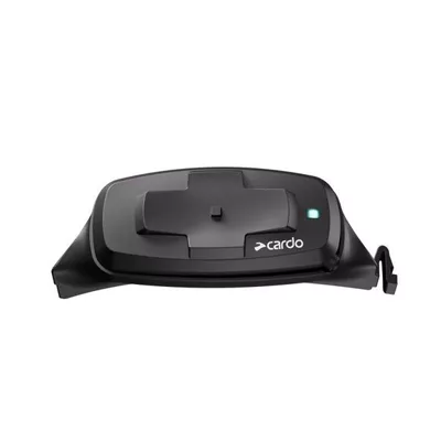 Le Cardo 4X-S intégré dans la coque d'un Shoei
