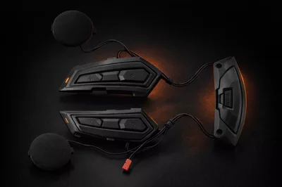 Intercom HJC Smart 50B, en lumière studio