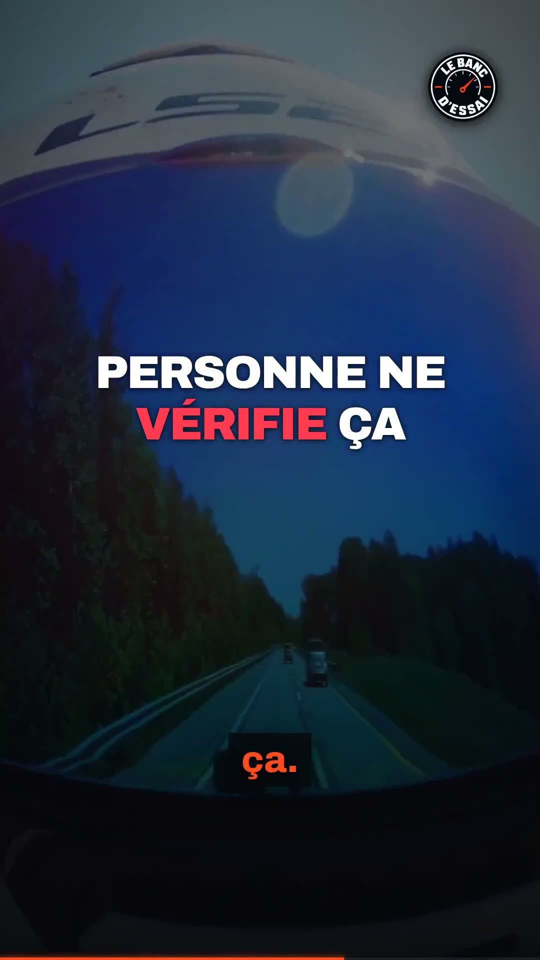 Miniature de la vidéo « Ces trucs peuvent te recaler au contrôle technique moto (personne le sait) »