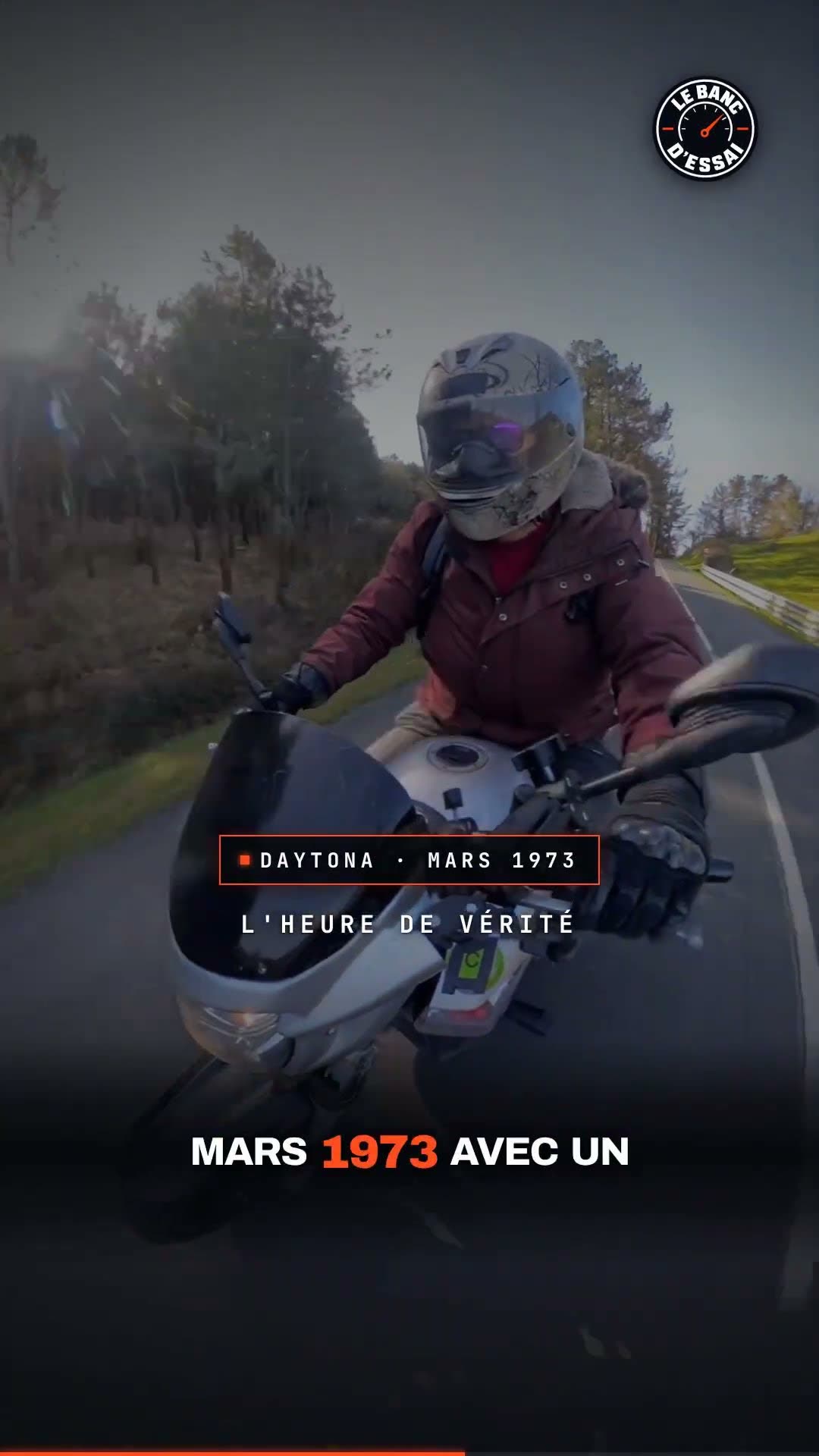 Miniature de la vidéo « Kawasaki Z1 : la moto qui a détrôné Honda en 1972 (histoire vraie) »